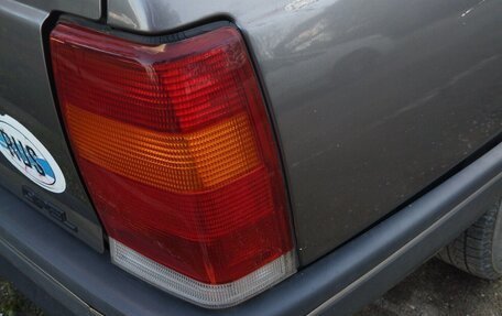 Opel Omega A, 1988 год, 115 000 рублей, 9 фотография