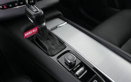 Volvo XC90 II рестайлинг, 2019 год, 4 250 000 рублей, 16 фотография