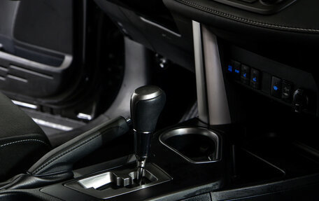 Toyota RAV4, 2019 год, 3 198 000 рублей, 13 фотография