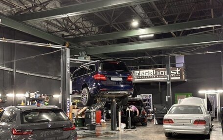 Mercedes-Benz GLS, 2017 год, 5 300 000 рублей, 14 фотография