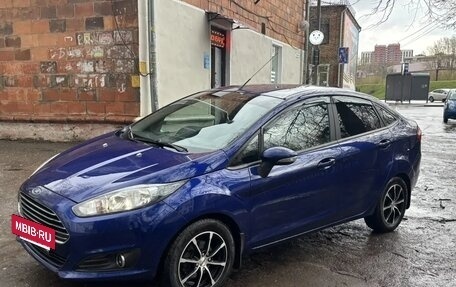 Ford Fiesta, 2015 год, 790 000 рублей, 2 фотография
