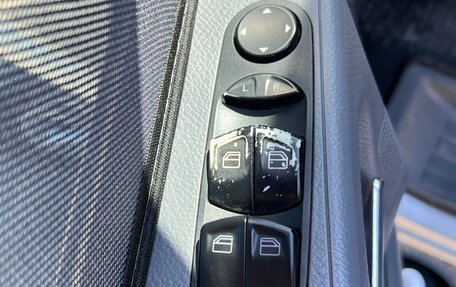 Mercedes-Benz Viano, 2005 год, 1 750 000 рублей, 21 фотография