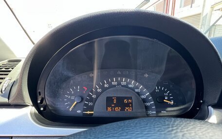 Mercedes-Benz Viano, 2005 год, 1 750 000 рублей, 25 фотография