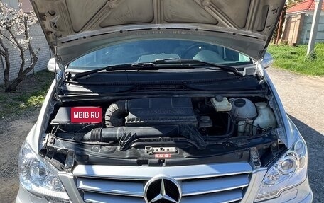 Mercedes-Benz Viano, 2005 год, 1 750 000 рублей, 30 фотография