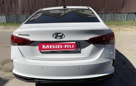 Hyundai Solaris II рестайлинг, 2021 год, 1 350 000 рублей, 5 фотография