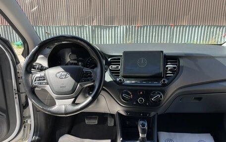 Hyundai Solaris II рестайлинг, 2021 год, 1 350 000 рублей, 20 фотография