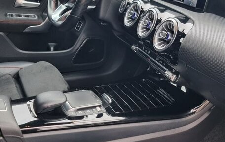 Mercedes-Benz CLA, 2021 год, 3 475 500 рублей, 10 фотография