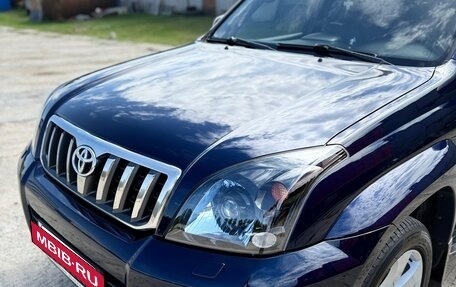 Toyota Land Cruiser Prado 120 рестайлинг, 2008 год, 2 500 000 рублей, 3 фотография