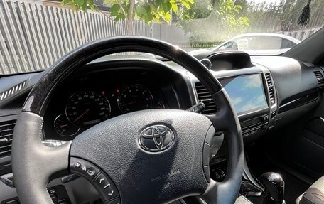 Toyota Land Cruiser Prado 120 рестайлинг, 2008 год, 2 500 000 рублей, 10 фотография