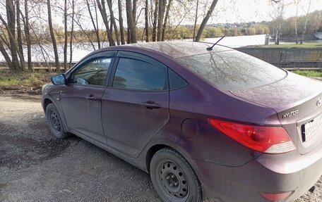 Hyundai Solaris II рестайлинг, 2011 год, 520 000 рублей, 4 фотография