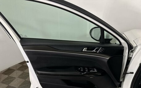 KIA K5, 2021 год, 2 800 000 рублей, 8 фотография