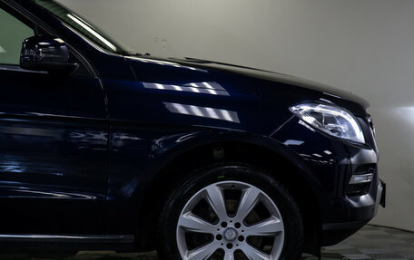 Mercedes-Benz M-Класс, 2015 год, 2 998 000 рублей, 21 фотография