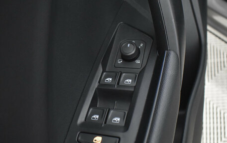 Volkswagen Taos, 2021 год, 2 480 000 рублей, 19 фотография