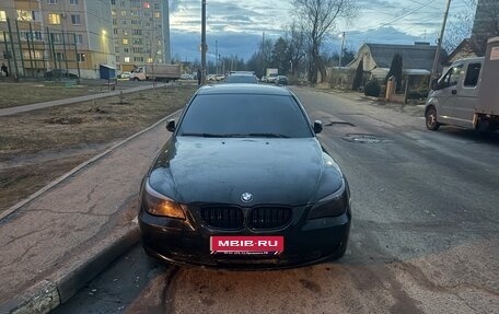 BMW 5 серия, 2004 год, 780 000 рублей, 1 фотография