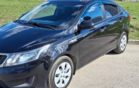 KIA Rio III рестайлинг, 2014 год, 870 000 рублей, 2 фотография