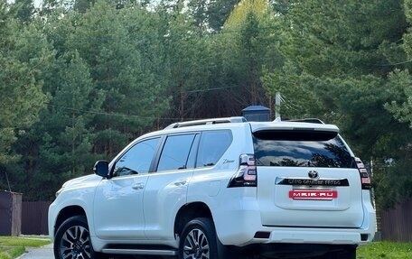 Toyota Land Cruiser Prado 150 рестайлинг 2, 2022 год, 7 290 000 рублей, 4 фотография