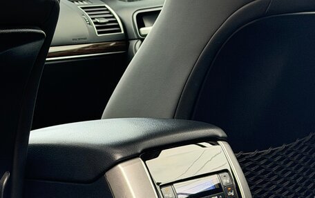 Toyota Land Cruiser Prado 150 рестайлинг 2, 2022 год, 7 290 000 рублей, 22 фотография