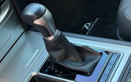 Toyota Land Cruiser Prado 150 рестайлинг 2, 2022 год, 7 290 000 рублей, 25 фотография