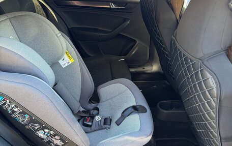 Skoda Rapid II, 2021 год, 1 900 000 рублей, 13 фотография