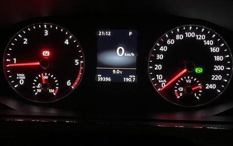 Volkswagen Caravelle T6 рестайлинг, 2019 год, 3 499 999 рублей, 5 фотография