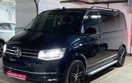 Volkswagen Caravelle T6 рестайлинг, 2019 год, 3 499 999 рублей, 2 фотография