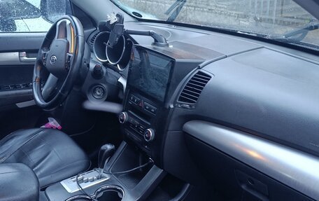 KIA Sorento II рестайлинг, 2010 год, 830 000 рублей, 3 фотография