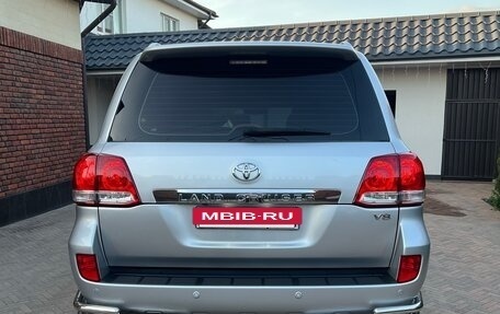 Toyota Land Cruiser 200, 2011 год, 2 750 000 рублей, 5 фотография