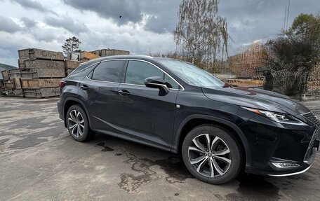 Lexus RX IV рестайлинг, 2019 год, 4 850 000 рублей, 2 фотография