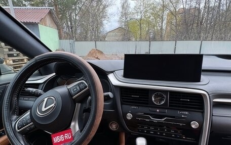 Lexus RX IV рестайлинг, 2019 год, 4 850 000 рублей, 13 фотография