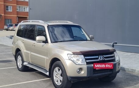 Mitsubishi Pajero IV, 2008 год, 1 425 000 рублей, 8 фотография