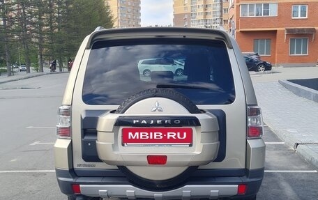 Mitsubishi Pajero IV, 2008 год, 1 425 000 рублей, 5 фотография