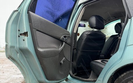 Ford Focus IV, 2001 год, 310 000 рублей, 7 фотография