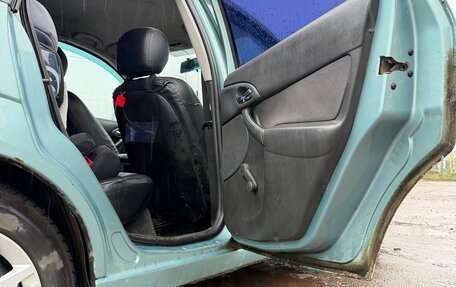 Ford Focus IV, 2001 год, 310 000 рублей, 8 фотография