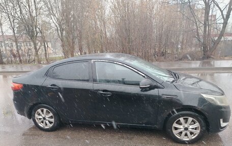 KIA Rio III рестайлинг, 2012 год, 400 000 рублей, 2 фотография