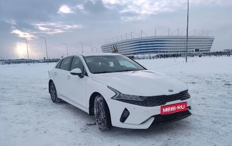 KIA K5, 2021 год, 2 380 000 рублей, 5 фотография