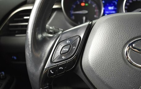 Toyota C-HR I рестайлинг, 2019 год, 2 180 200 рублей, 14 фотография