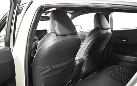 Toyota C-HR I рестайлинг, 2019 год, 2 180 200 рублей, 11 фотография