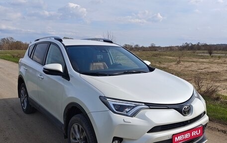 Toyota RAV4, 2017 год, 2 400 000 рублей, 1 фотография