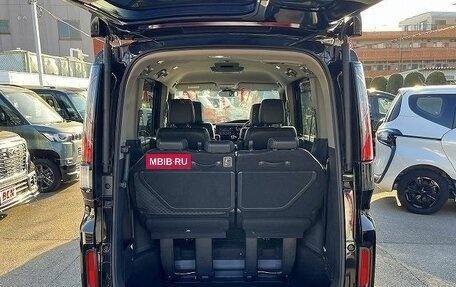 Honda Stepwgn IV, 2021 год, 1 794 000 рублей, 4 фотография