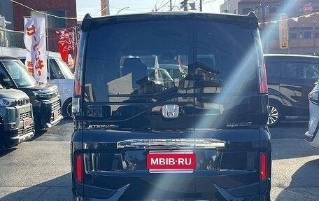 Honda Stepwgn IV, 2021 год, 1 794 000 рублей, 3 фотография