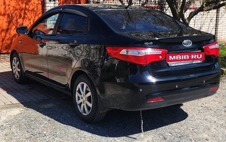 KIA Rio III рестайлинг, 2012 год, 750 000 рублей, 1 фотография