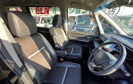 Honda Stepwgn IV, 2021 год, 1 794 000 рублей, 10 фотография