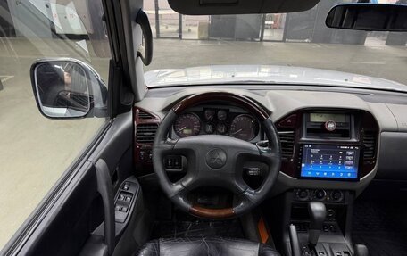 Mitsubishi Pajero III рестайлинг, 2001 год, 425 000 рублей, 5 фотография