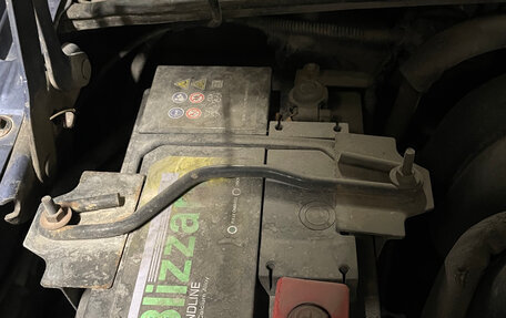 KIA Sportage IV рестайлинг, 2002 год, 250 000 рублей, 21 фотография