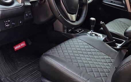 Toyota RAV4, 2016 год, 2 280 000 рублей, 5 фотография