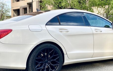 Mercedes-Benz CLS, 2012 год, 2 300 000 рублей, 3 фотография