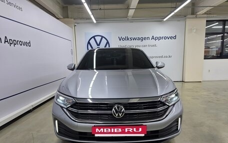 Volkswagen Jetta VII, 2022 год, 2 300 000 рублей, 4 фотография