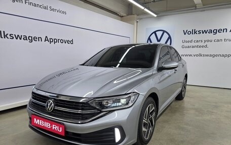 Volkswagen Jetta VII, 2022 год, 2 300 000 рублей, 2 фотография