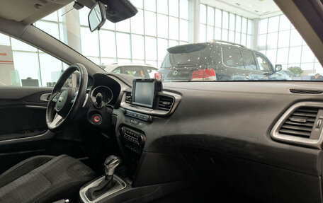 KIA cee'd III, 2018 год, 1 599 000 рублей, 15 фотография