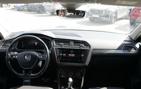 Volkswagen Tiguan II, 2017 год, 2 948 000 рублей, 12 фотография